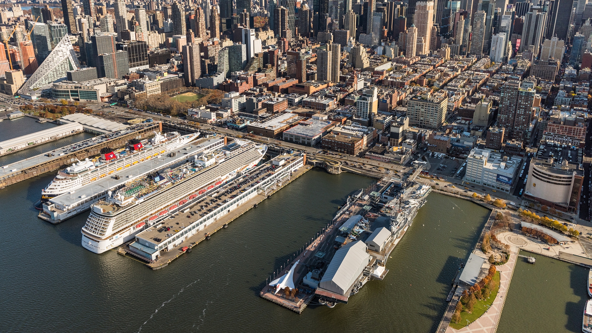 Manhattan Cruise Terminal